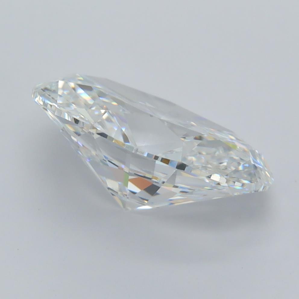 3.06 Carat Oval Lab Diamond :: Greenstar spin frame 06
