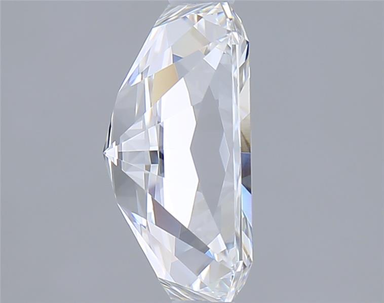 2.12 Carat Radiant Lab Diamond :: Greenstar spin frame 06