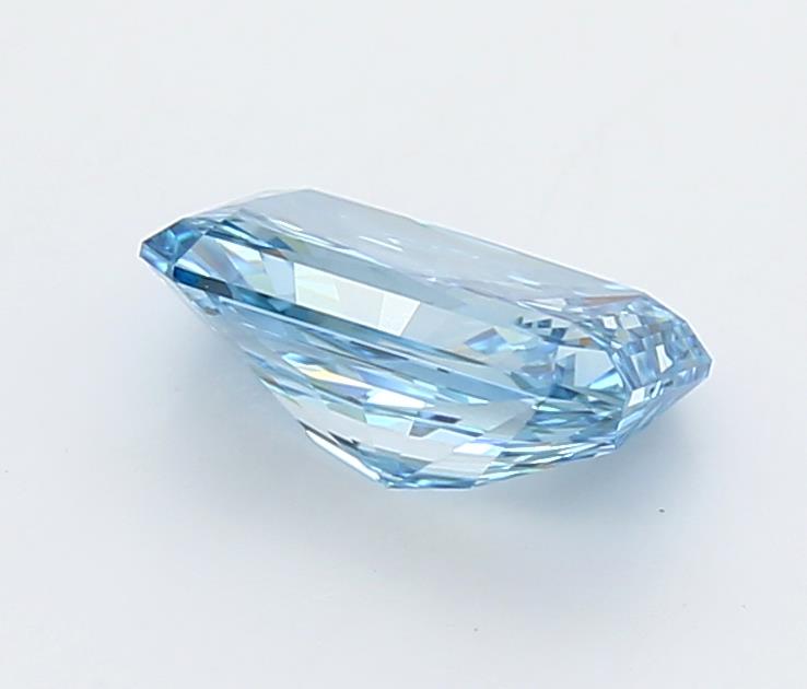 1.72 Carat Radiant Lab Diamond :: Greenstar spin frame 06
