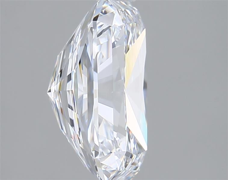 2.50 Carat Radiant Lab Diamond :: Greenstar spin frame 06