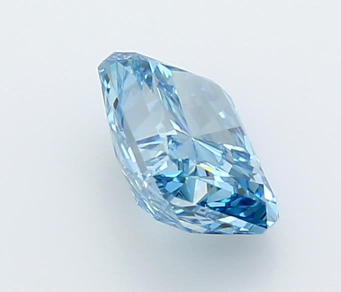 2.01 Carat Radiant Lab Diamond :: Greenstar spin frame 06