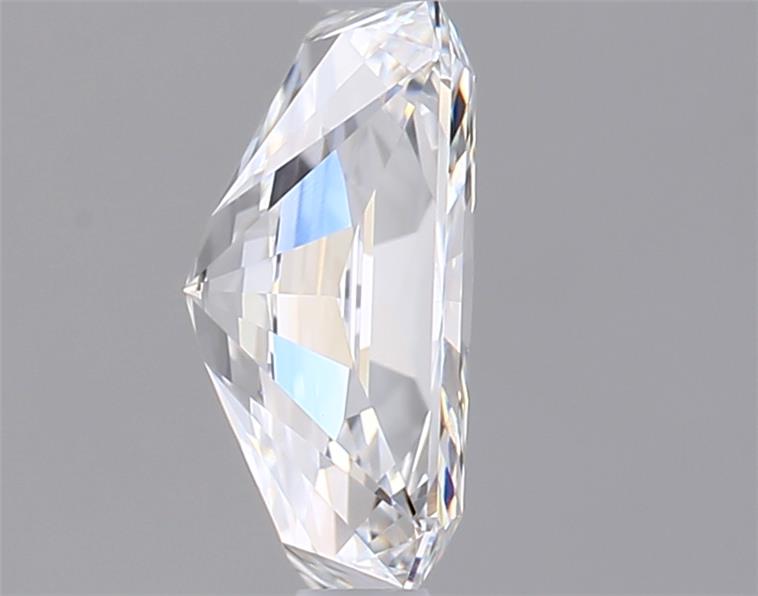 1.51 Carat Radiant Lab Diamond :: Greenstar spin frame 06
