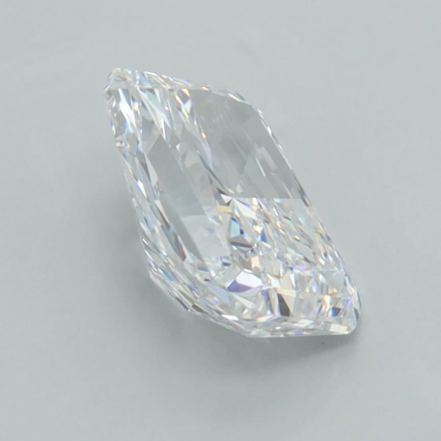 2.03 Carat Radiant Lab Diamond :: Greenstar spin frame 06