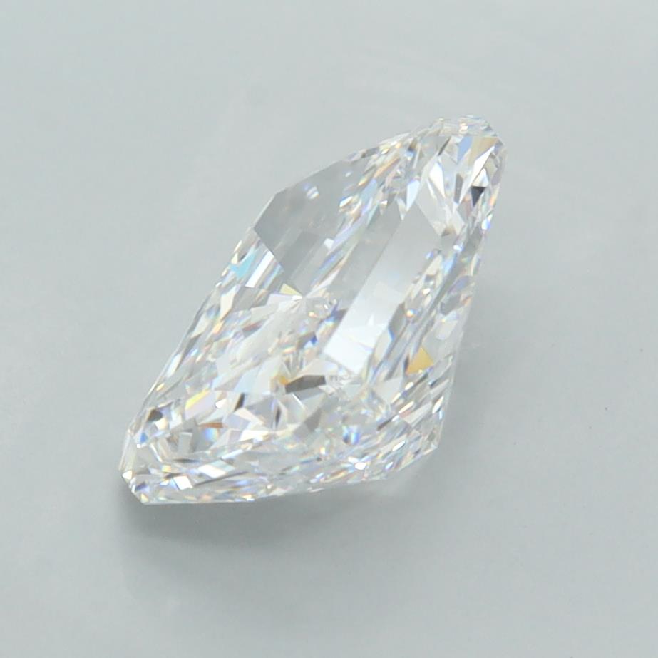 2.55 Carat Radiant Lab Diamond :: Greenstar spin frame 06