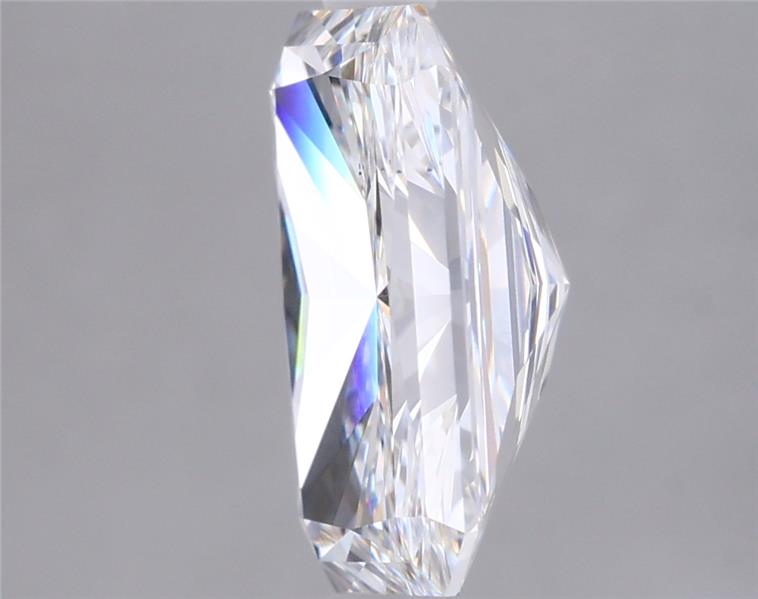 2.51 Carat Radiant Lab Diamond :: Greenstar spin frame 06