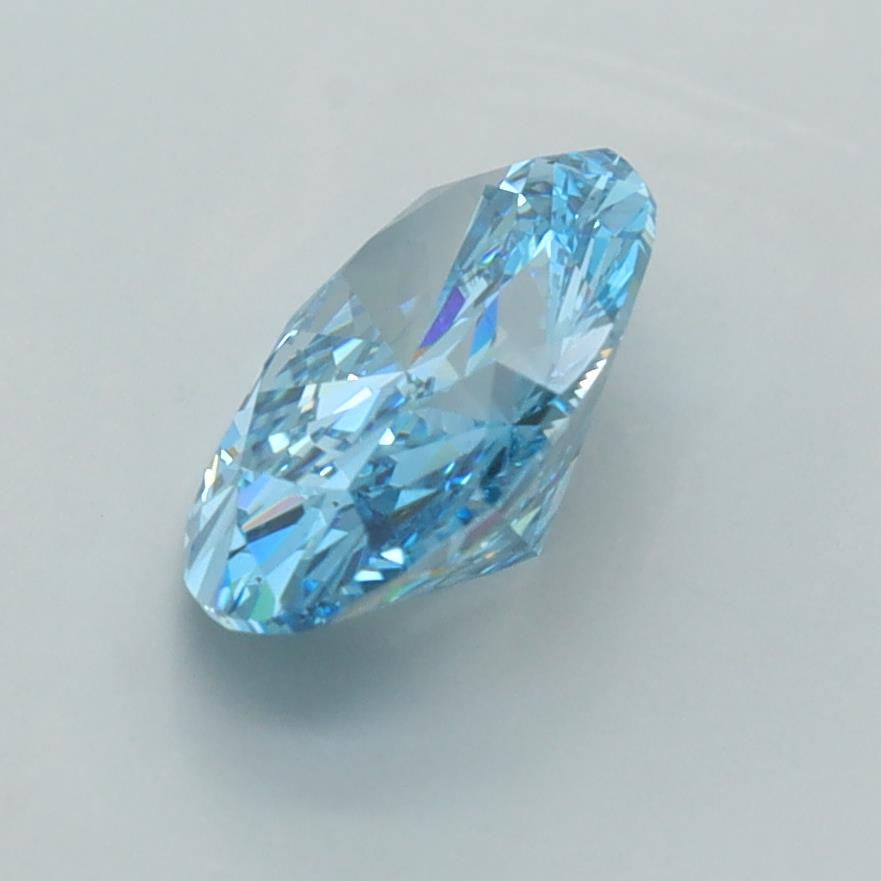 1.94 Carat Oval Lab Diamond :: Greenstar spin frame 06