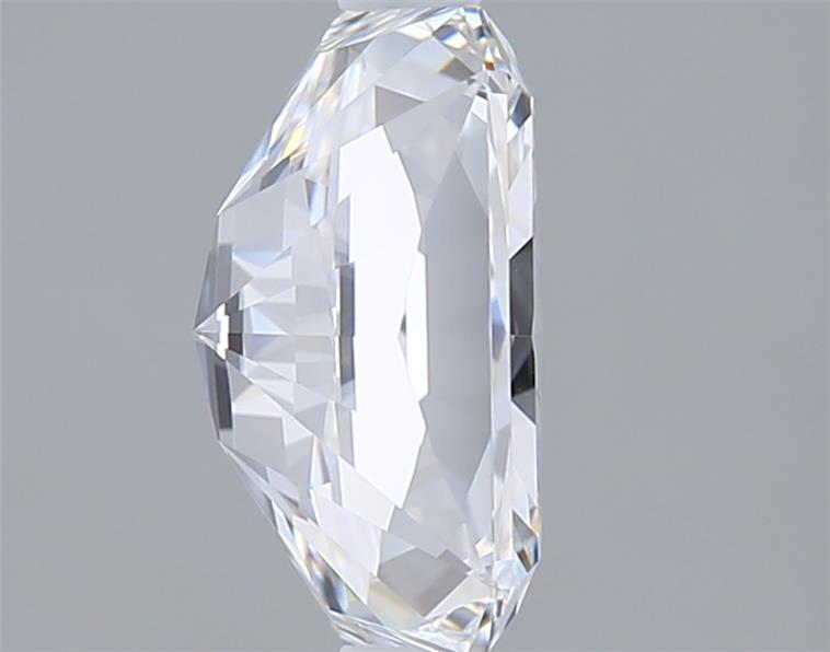 2.05 Carat Radiant Lab Diamond :: Greenstar spin frame 06