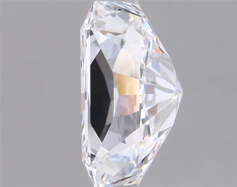 2.00 Carat Radiant Lab Diamond :: Greenstar spin frame 06