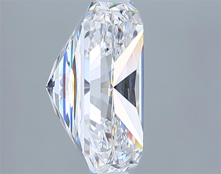 3.03 Carat Radiant Lab Diamond :: Greenstar spin frame 06