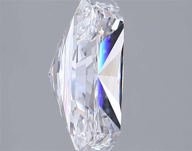 2.05 Carat Radiant Lab Diamond :: Greenstar spin frame 06