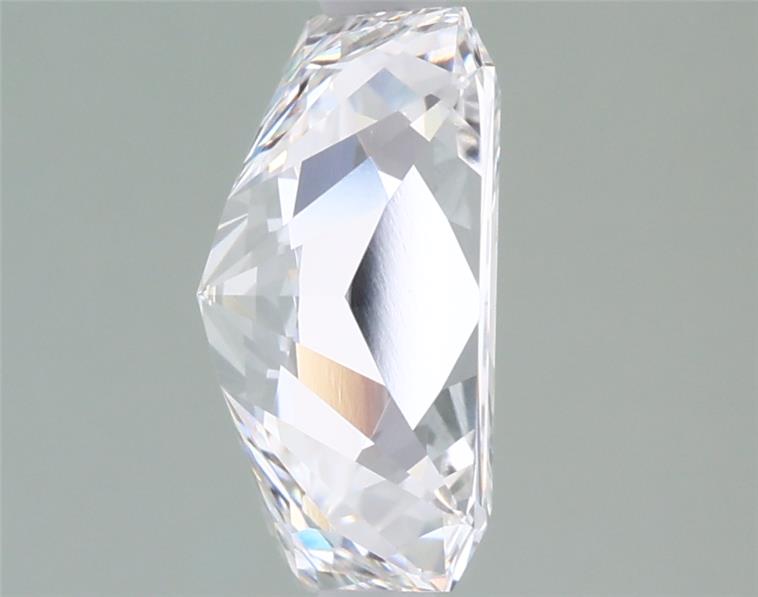 2.08 Carat Radiant Lab Diamond :: Greenstar spin frame 06