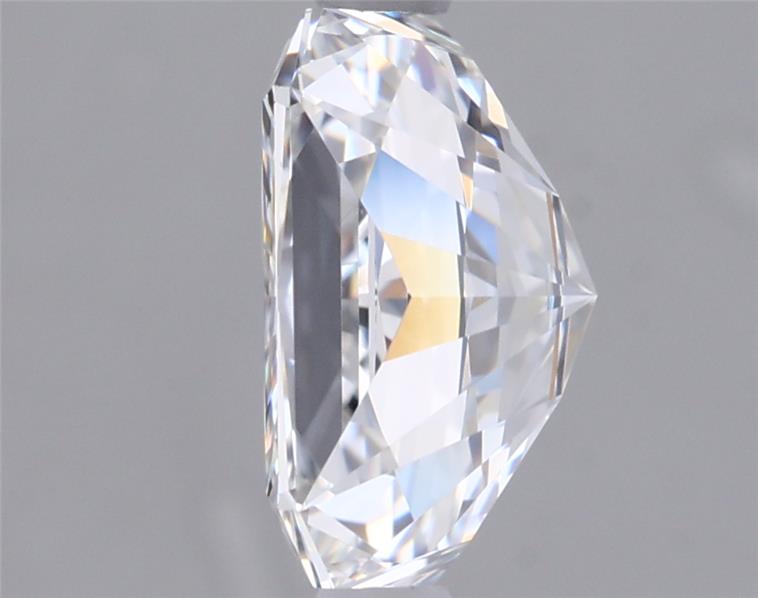 2.07 Carat Radiant Lab Diamond :: Greenstar spin frame 06