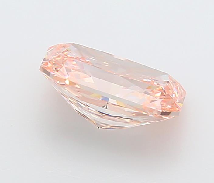2.03 Carat Radiant Lab Diamond :: Greenstar spin frame 06