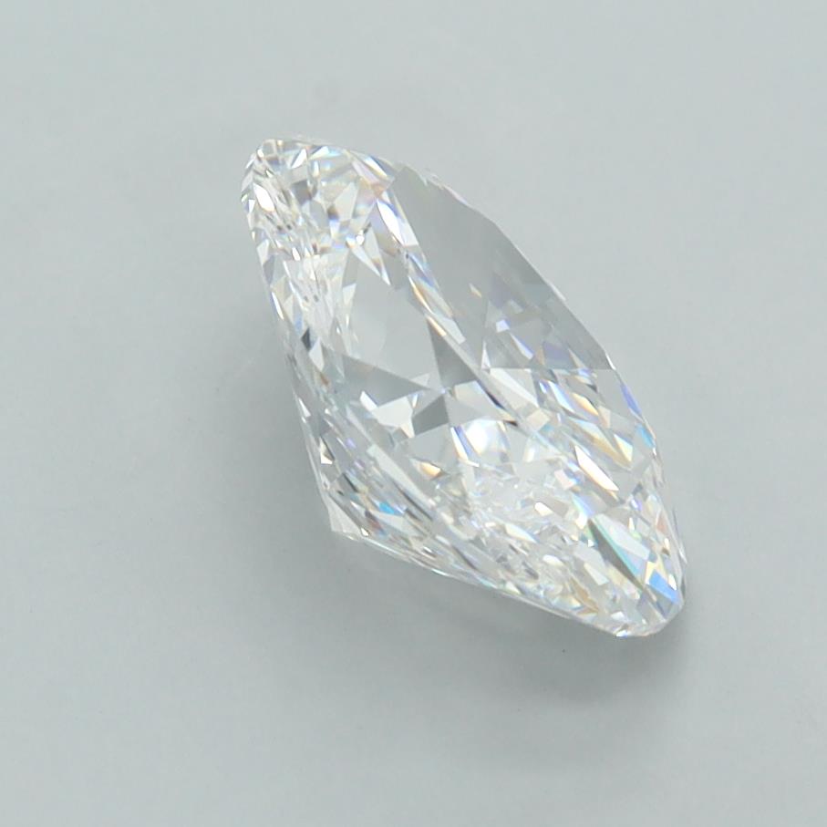 2.03 Carat Oval Lab Diamond :: Greenstar spin frame 06