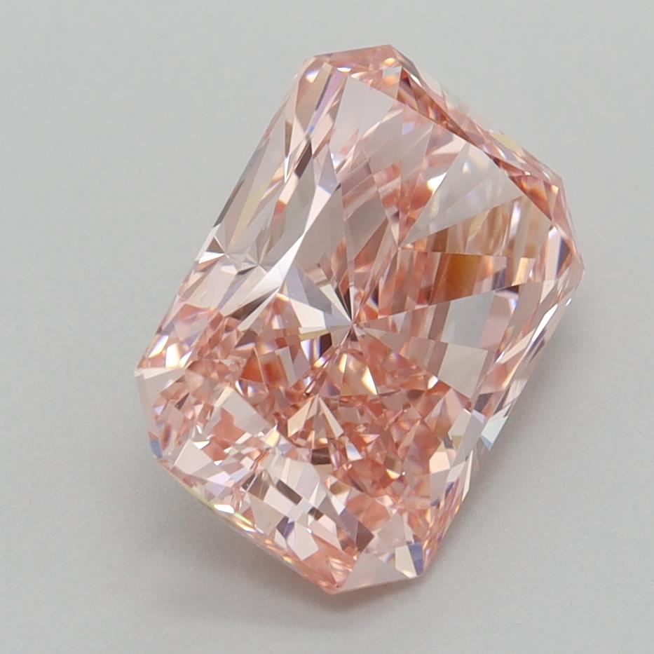 3.04 Carat Radiant Lab Diamond :: Greenstar spin frame 06
