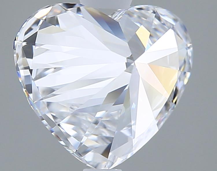 2.05 Carat Heart Lab Diamond :: Greenstar spin frame 04