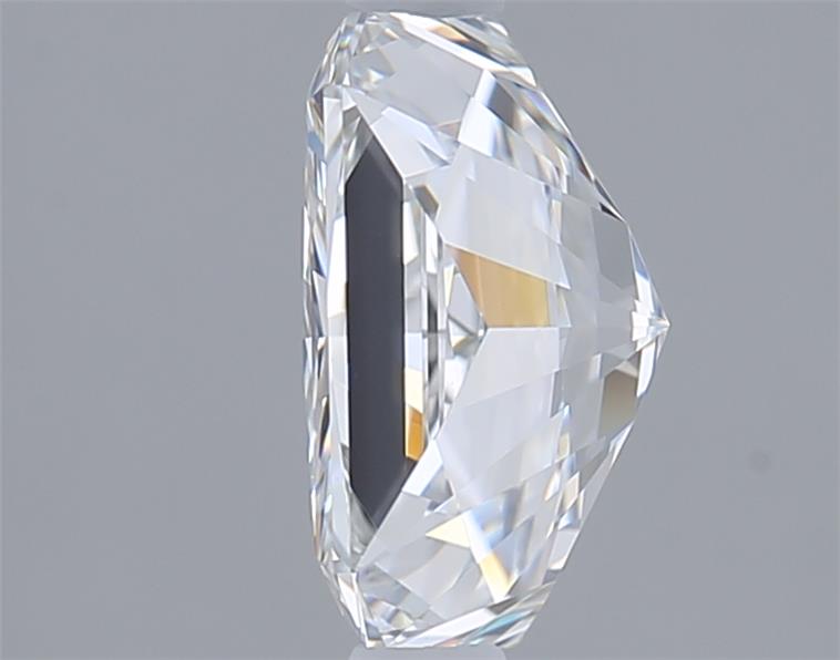 2.01 Carat Radiant Lab Diamond :: Greenstar spin frame 04