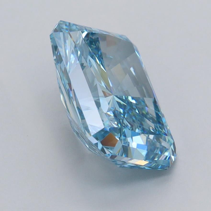 2.57 Carat Radiant Lab Diamond :: Greenstar spin frame 04