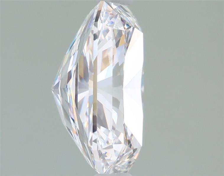 2.16 Carat Radiant Lab Diamond :: Greenstar spin frame 04