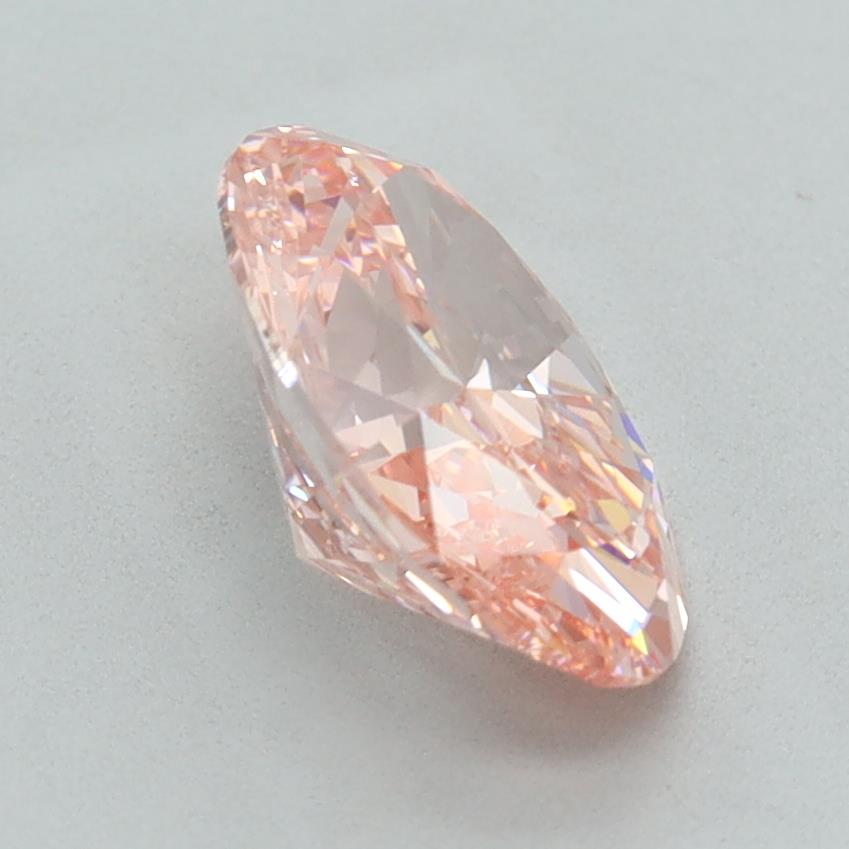 2.05 Carat Oval Lab Diamond :: Greenstar spin frame 04