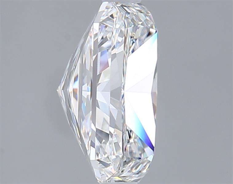 3.04 Carat Radiant Lab Diamond :: Greenstar spin frame 04