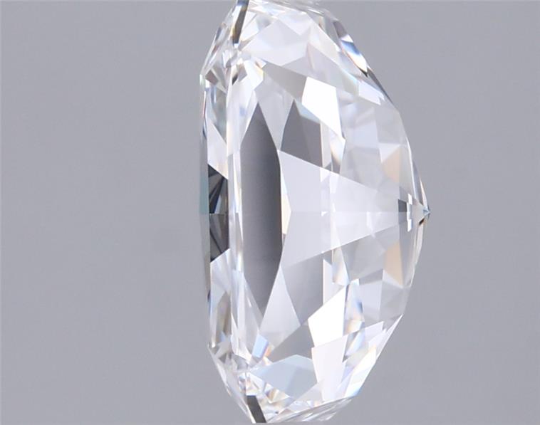 2.51 Carat Radiant Lab Diamond :: Greenstar spin frame 04