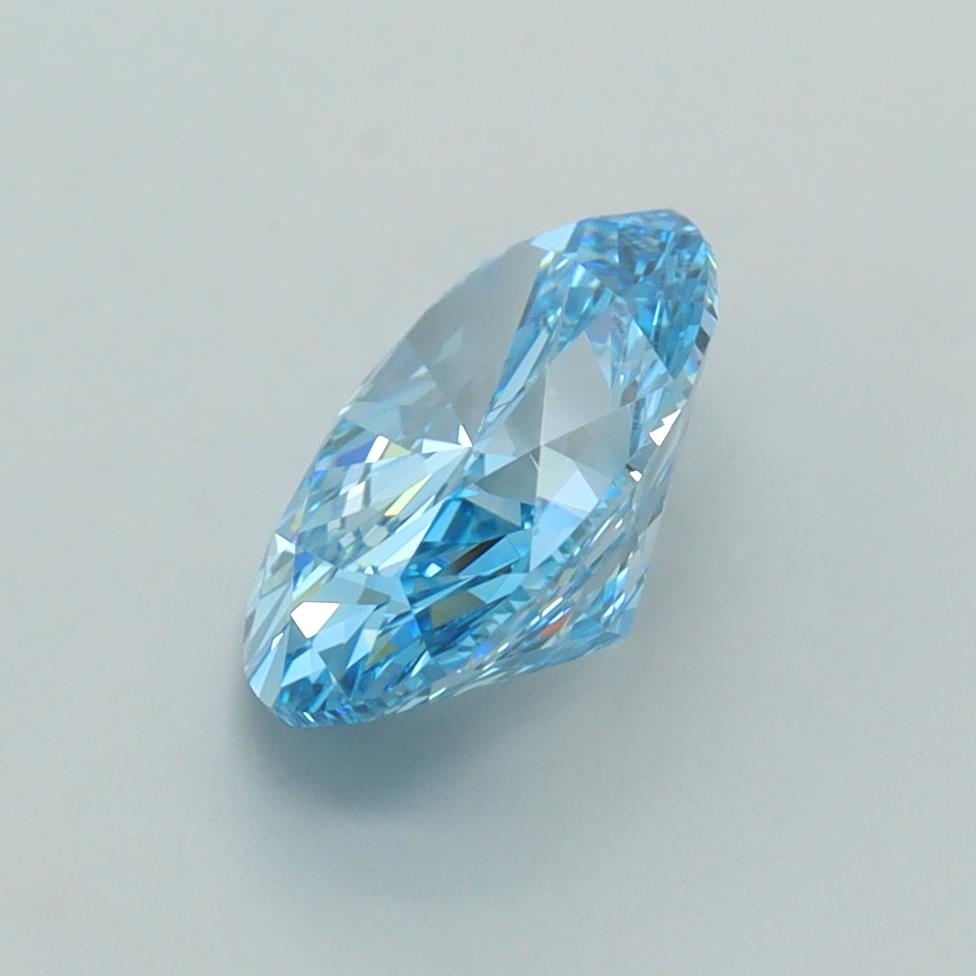 2.06 Carat Oval Lab Diamond :: Greenstar spin frame 04