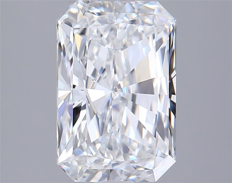 2.07 Carat Radiant Lab Diamond :: Greenstar spin frame 04