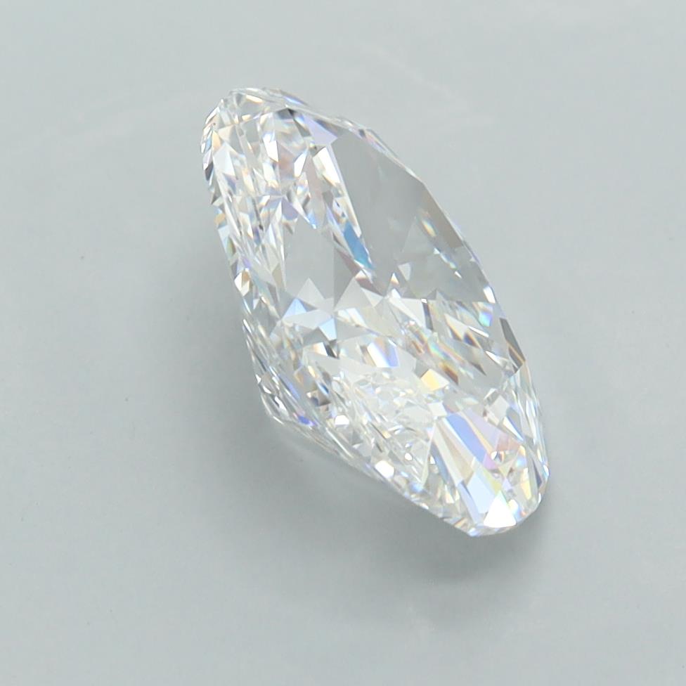 2.52 Carat Oval Lab Diamond :: Greenstar spin frame 04