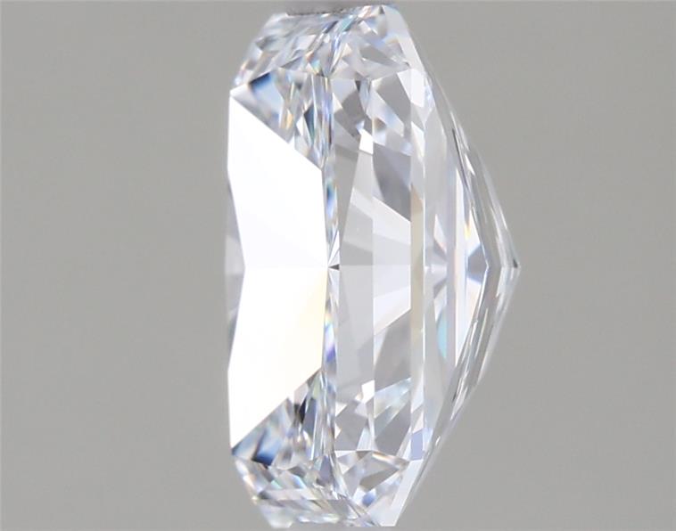 2.05 Carat Radiant Lab Diamond :: Greenstar spin frame 04
