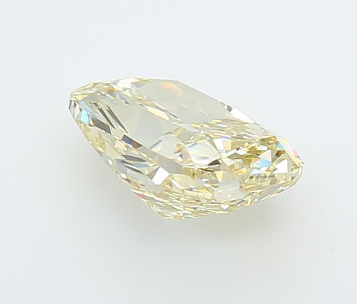 1.70 Carat Cushion Lab Diamond :: Greenstar spin frame 04