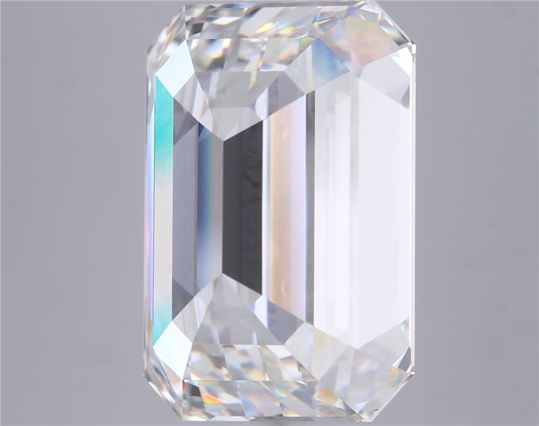 8.07 Carat Emerald Lab Diamond :: Greenstar spin frame 04