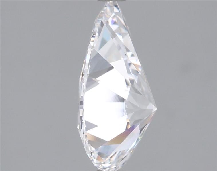 2.05 Carat Pear Lab Diamond :: Greenstar spin frame 04