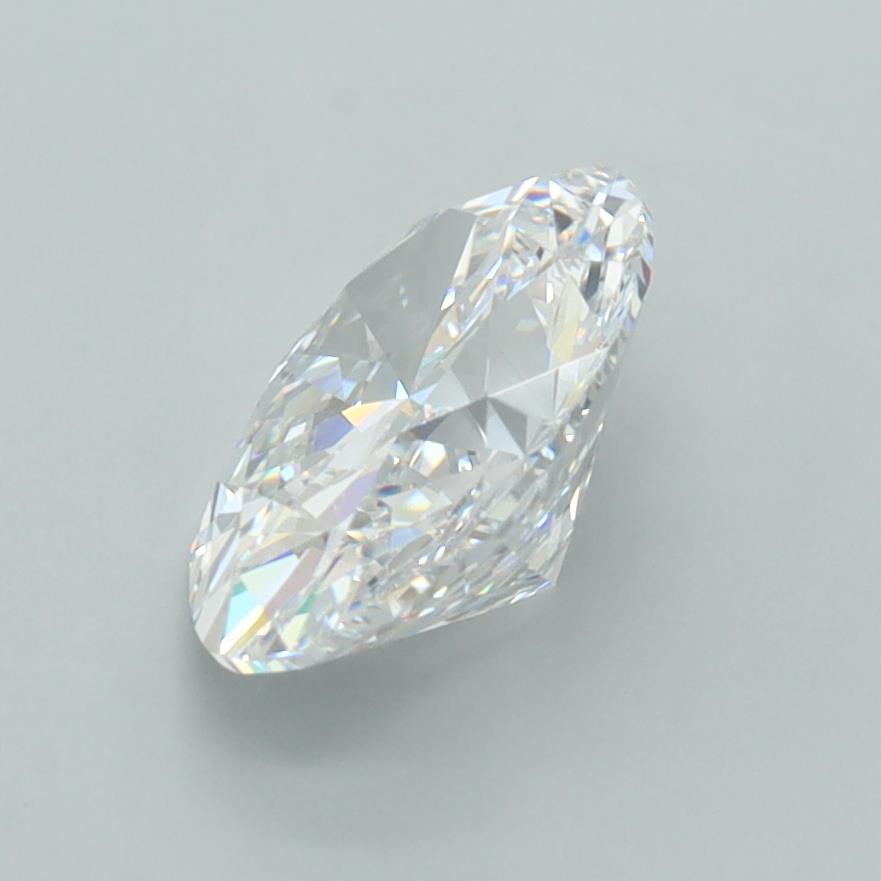 2.05 Carat Oval Lab Diamond :: Greenstar spin frame 04