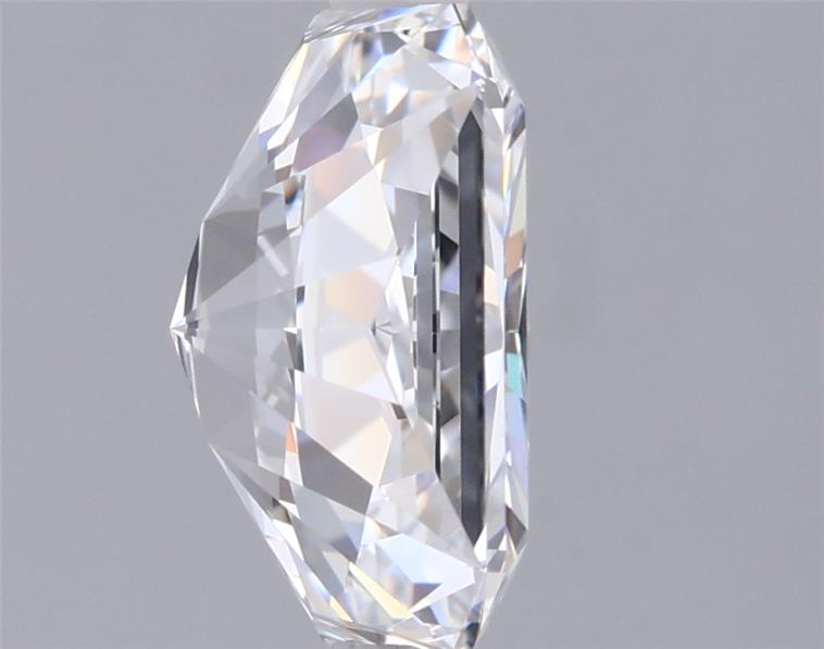 2.07 Carat Radiant Lab Diamond :: Greenstar spin frame 04