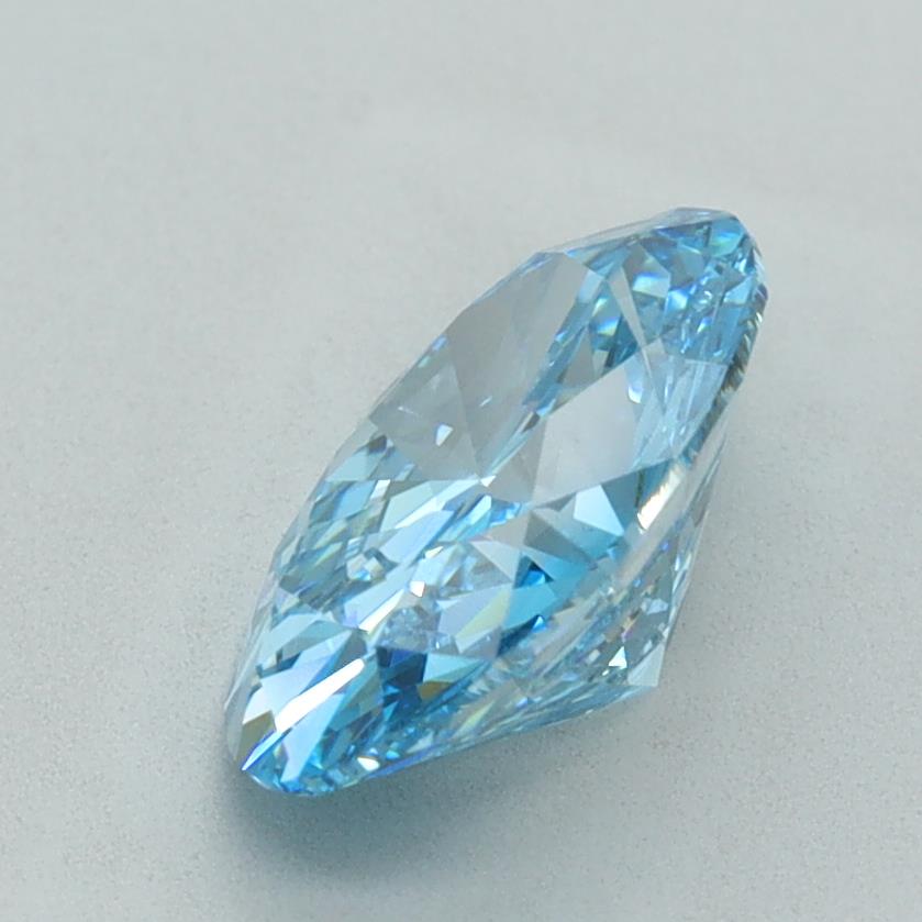 2.03 Carat Oval Lab Diamond :: Greenstar spin frame 04