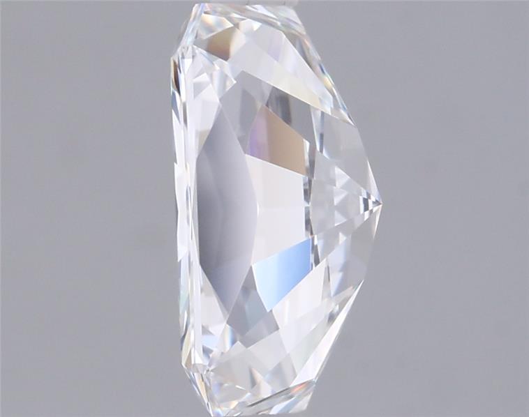 2.04 Carat Radiant Lab Diamond :: Greenstar spin frame 04