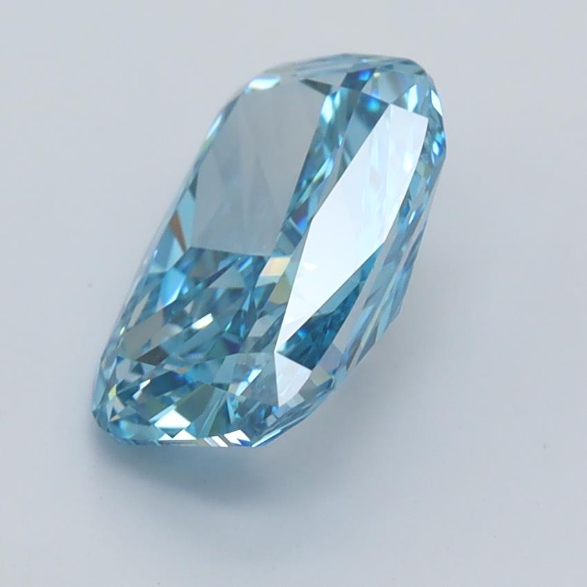 2.08 Carat Cushion Lab Diamond :: Greenstar spin frame 04