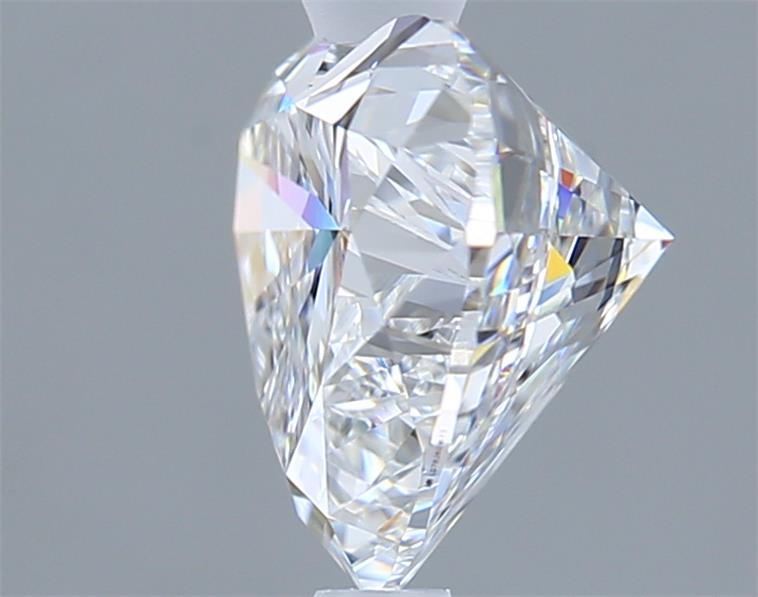 2.04 Carat Heart Lab Diamond :: Greenstar spin frame 04