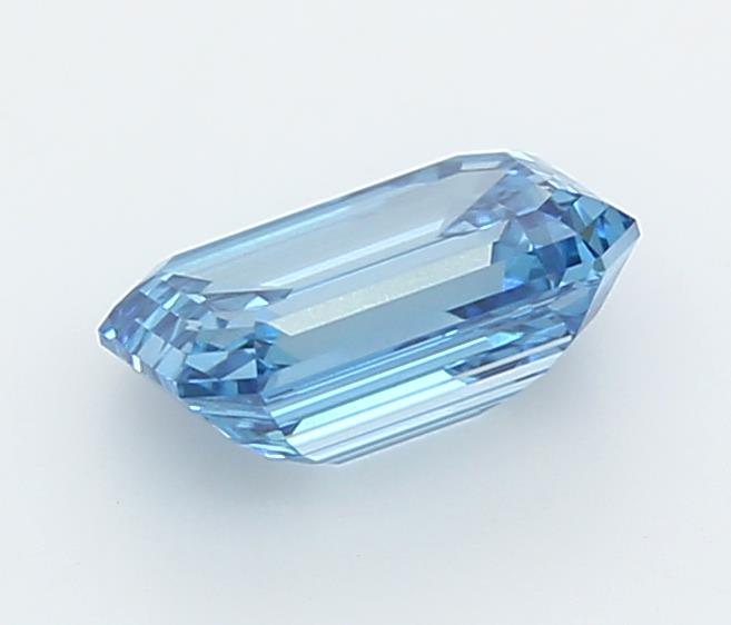 1.51 Carat Emerald Lab Diamond :: Greenstar spin frame 04