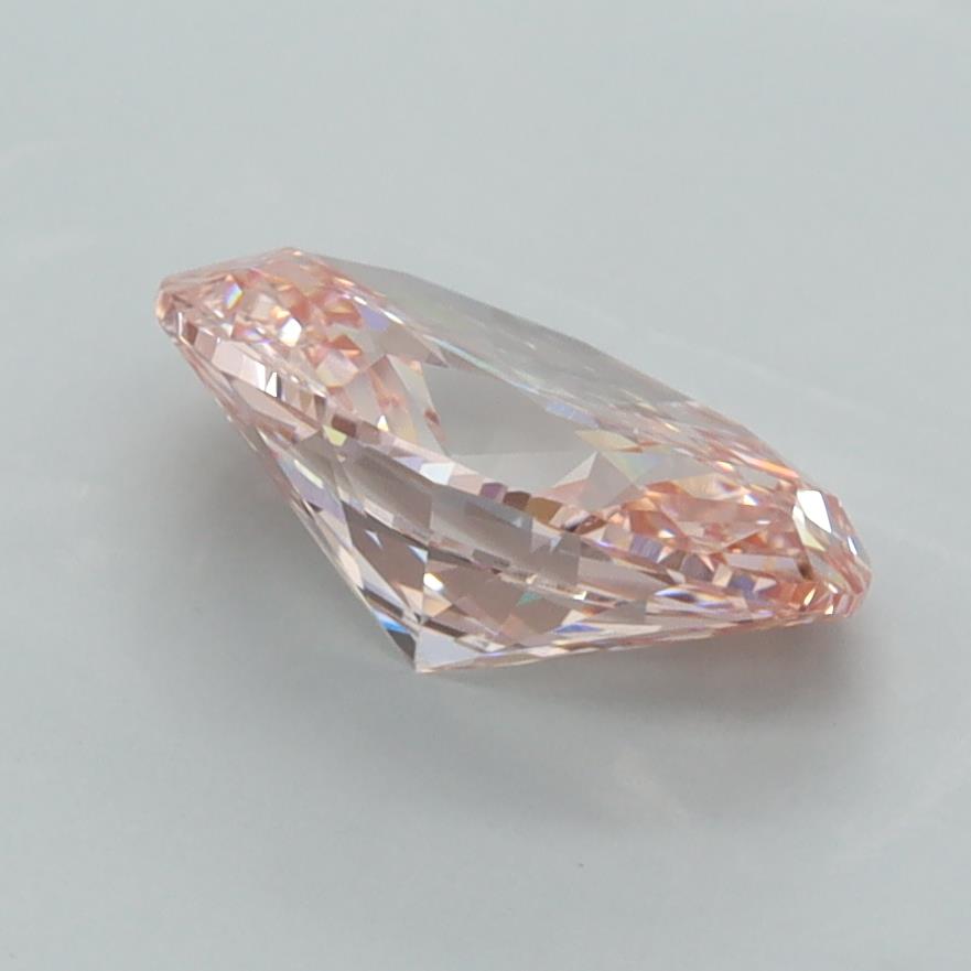 1.93 Carat Oval Lab Diamond :: Greenstar spin frame 04