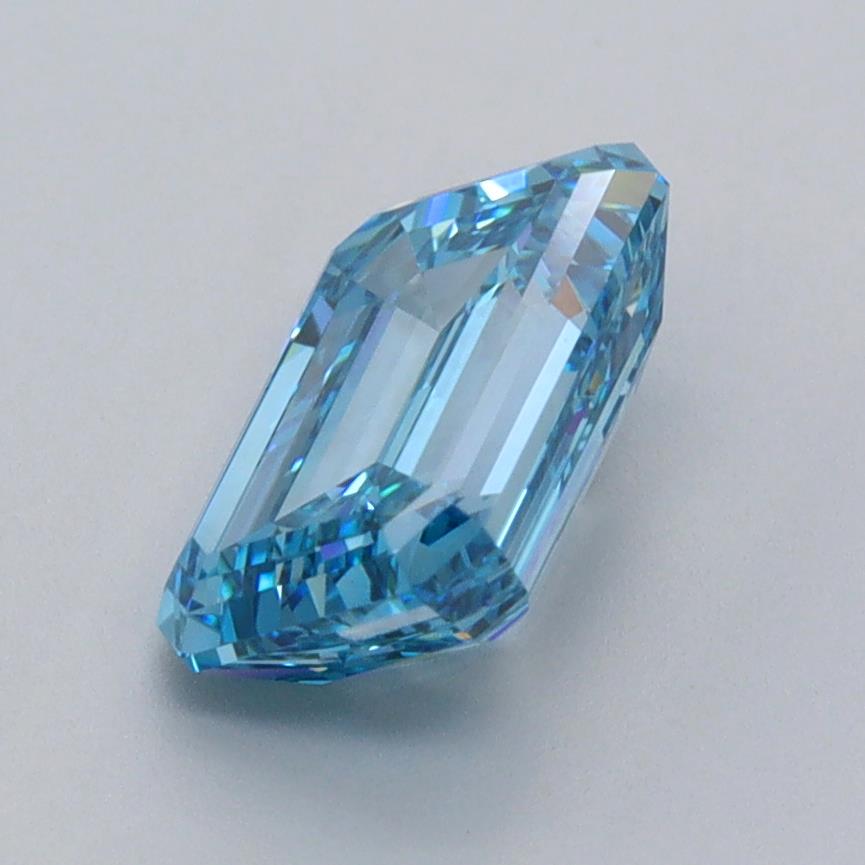 2.04 Carat Emerald Lab Diamond :: Greenstar spin frame 04