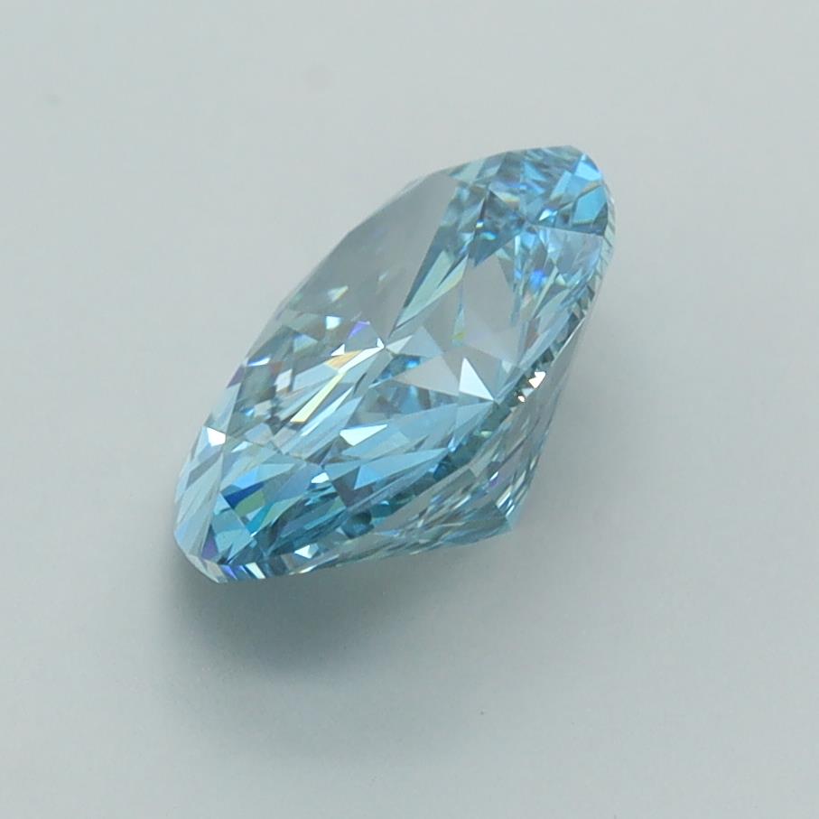 2.03 Carat Oval Lab Diamond :: Greenstar spin frame 04