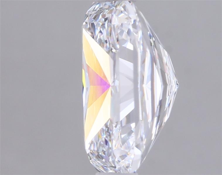 1.63 Carat Radiant Lab Diamond :: Greenstar spin frame 04