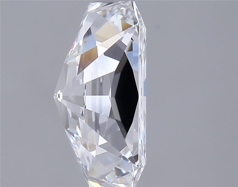 2.03 Carat Radiant Lab Diamond :: Greenstar spin frame 04