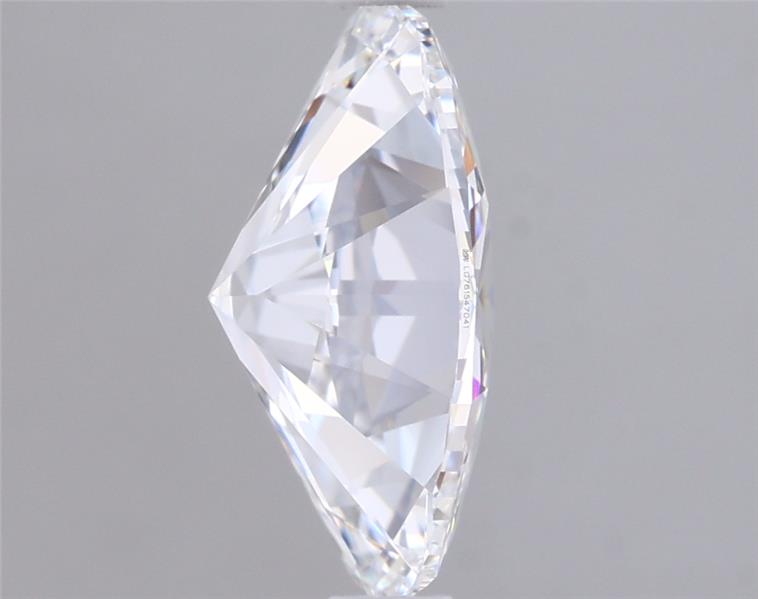 1.55 Carat Oval Lab Diamond :: Greenstar spin frame 04