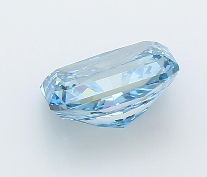 2.01 Carat Radiant Lab Diamond :: Greenstar spin frame 04