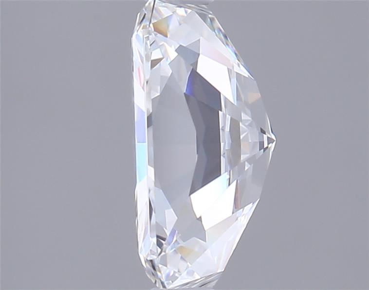 2.05 Carat Radiant Lab Diamond :: Greenstar spin frame 04