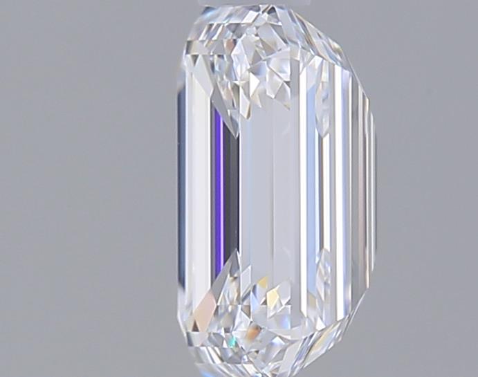 1.44 Carat Emerald Lab Diamond :: Greenstar spin frame 04