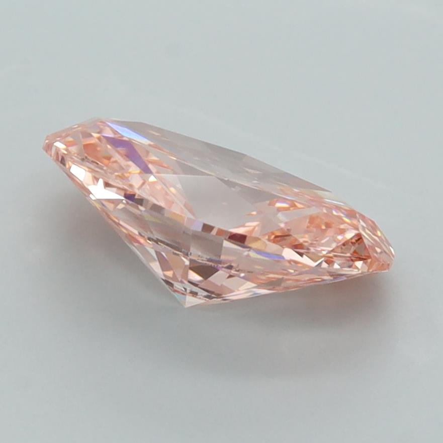 2.00 Carat Oval Lab Diamond :: Greenstar spin frame 04